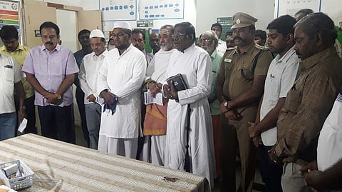 கோவில்பட்டி அரசு மருத்துவமனையில்மத நல்லிணக்க கூட்டுப் பிராா்த்தனை