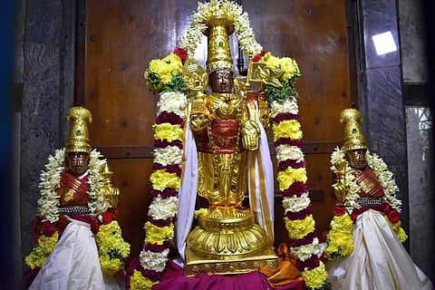 ஆங்கிலப் புத்தாண்டு: கோயில்களில் சிறப்பு வழிபாடு