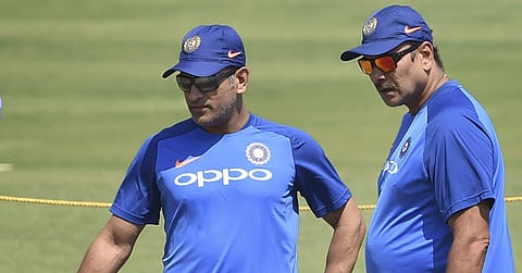 தோனிக்கு ஐபிஎல் சரியாக அமையாவிட்டால் விலகிவிடுவார்: ரவி சாஸ்திரி