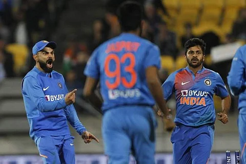 தோல்வியின் விளிம்பிலிருந்து மீண்டு, மற்றுமொரு சூப்பர் ஓவரில் இந்திய அணி அபார வெற்றி!