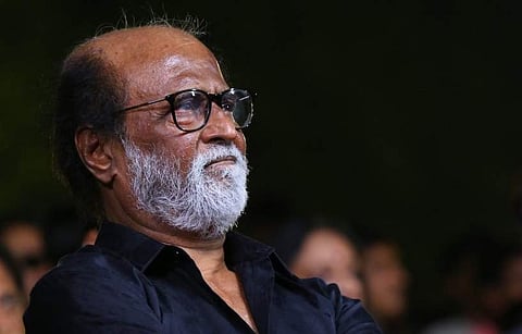 வீட்டுக்கு வாங்க: மருத்துவமனையில் சிகிச்சை பெறும் ரசிகருக்கு ஆறுதல் கூறிய ரஜினி!