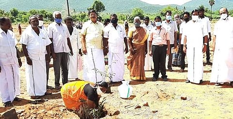 கருப்பூரில் 1000 மரக்கன்றுகள் நடும் விழா