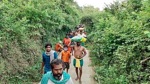 சதுரகிரி செல்ல நாளை முதல்
4 நாள்களுக்கு அனுமதி