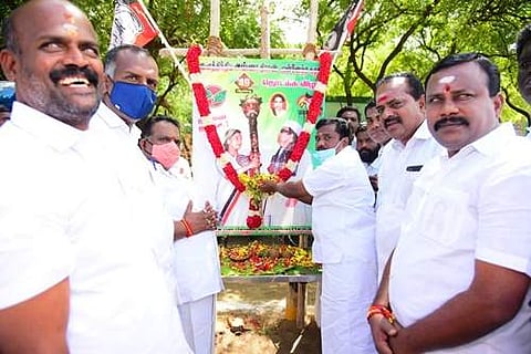 வாசுதேவநல்லூரில் அதிமுக ஆண்டு விழா