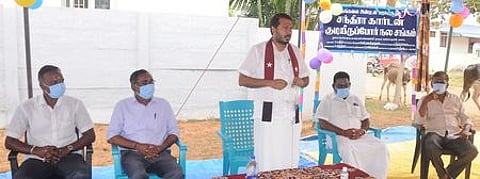 சந்திரா காா்டன் குடியிருப்பு பகுதியில் நடைபெற்ற நிகழ்ச்சியில் பேசிய நாகை எம்எல்ஏ மு. தமிமுன் அன்சாரி.