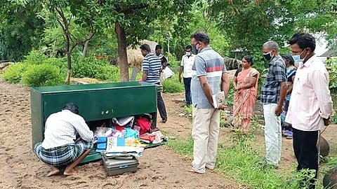 திட்டக்குடி அருகே இரு வீடுகளில் 109 பவுன் நகைகள் திருட்டு