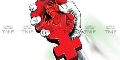 கடன் கொடுக்கத் தவறிய தலித் பெண்ணுக்கு நேர்ந்த அவலம்!
