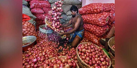கோயம்பேடு சந்தையில் ஒரு கிலோ வெங்காயம் 50 ரூபாய்