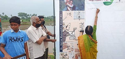 வெடியில்லா தீபாவளி கையெழுத்து இயக்கத்தைத் தொடங்கி வைக்கிறார் சுற்றுச்சூழல் விஞ்ஞானி விஜயலட்சுமி