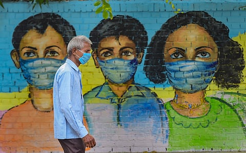 அமெரிக்காவில் 9 லட்சம் குழந்தைகளுக்கு கரோனா பாதிப்பு