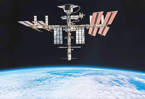 எதிர்கால விண்வெளி சுற்றுலாத்தலம்!