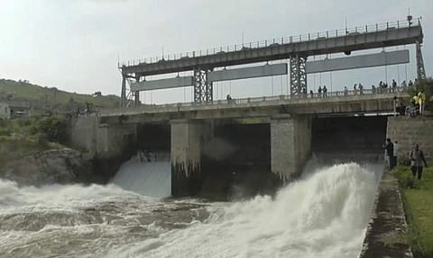 கொசஸ்தலை ஆற்றில் வெள்ளப் பெருக்கு