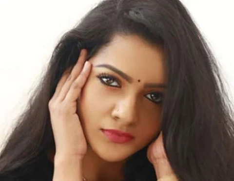 சின்னத்திரை நடிகை சித்ரா