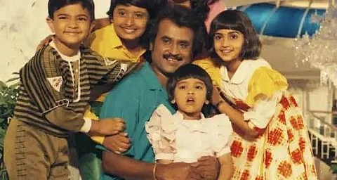 ராஜா சின்ன ரோஜா படத்தில் ரஜினி (படம் - twitter.com/ProductionsAvm)