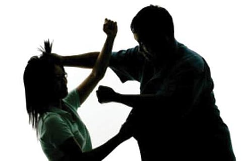 5 மாநிலங்களில் 30% பெண்கள் மீது குடும்ப வன்முறை