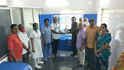 அரசு மருத்துவமனைக்கு மருத்துவ உபகரணங்கள் வழங்கல்