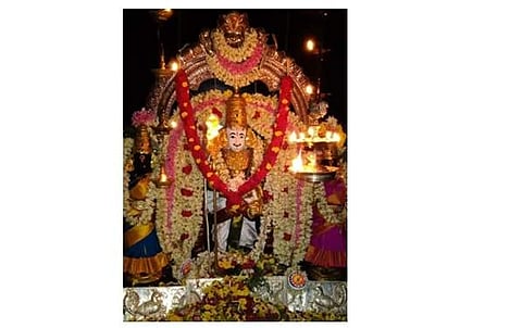 கோயில் கந்தன்குடி ஸ்ரீவள்ளி தேவசேனா சமேத ஸ்ரீசுப்பிரமணிய சுவாமி.