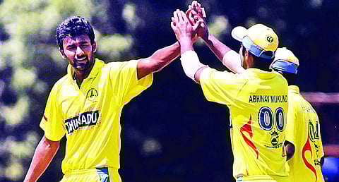 ஓய்வு அறிவிப்பை வெளியிட்டார் சிஎஸ்கே முன்னாள் வீரர்