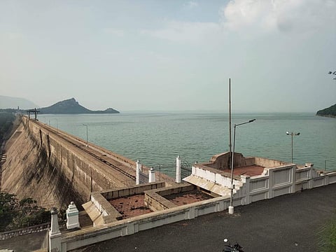 மேட்டூர் அணையின் நீர்மட்டம் 106.68 அடி