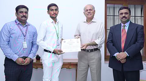 குடியரசு தின விழா அணிவகுப்பில் பங்கேற்கும் கோவை ஸ்ரீ ராமகிருஷ்ணா கல்லூரி மாணவா்கள்