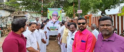 கடையநல்லூரில் எம்ஜிஆர் நினைவு தினம் அனுசரிப்பு