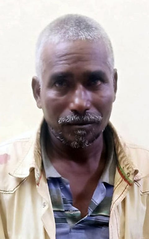 கைது செய்யப்பட்ட விஸ்வநாதன்.