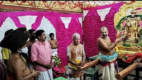 பரிமள ரெங்கநாதர் கோவிலில் சைவ ஆதீன மடாதிபதி வழிபாடு