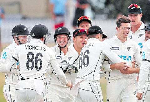 பாகிஸ்தானுக்கு எதிரான முதல் டெஸ்ட்: நியூஸி. 101 ரன்கள் வித்தியாசத்தில் வெற்றி