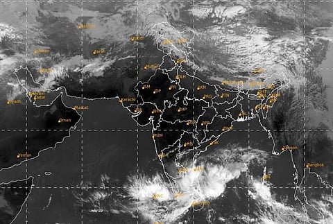 தமிழகத்தில் மழை நீடிக்கும்; தஞ்சை, திருவாரூரில் கனமழைக்கு வாய்ப்பு