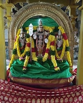 ஸ்ரீவாஞ்சியம் கோயிலில் காா்த்திகை பிரம்மோத்ஸவ கொடியேற்றம்