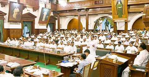 வண்ணாரப்பேட்டை தடியடி சம்பவம் ஏன்? முதல்வர் பழனிசாமி பேரவையில் விளக்கம்