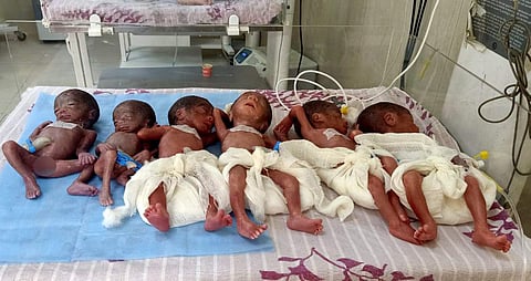 மத்தியப் பிரதேசத்தில் ஒரே பிரசவத்தில் 6 குழந்தைகள்; ஆனால்..