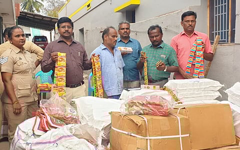 ரூ.5 லட்சம் மதிப்பிலான 500 கிலோ புகையிலைப் பொருள்கள் பறிமுதல்