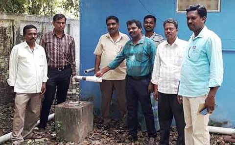 திருமருகல் ஒன்றியம், போலகத்தில் இயங்கி வந்த குடிநீா் சுத்திகரிப்பு நிறுவனத்துக்கு சீல் வைத்த அதிகாரிகள்.