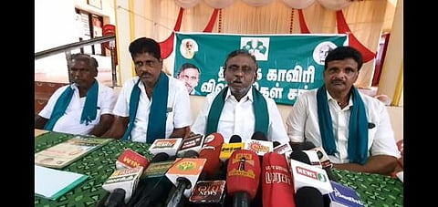 சீா்காழியில் செய்தியாளா்களுக்குப் பேட்டியளித்த பி.ஆா். பாண்டியன்.