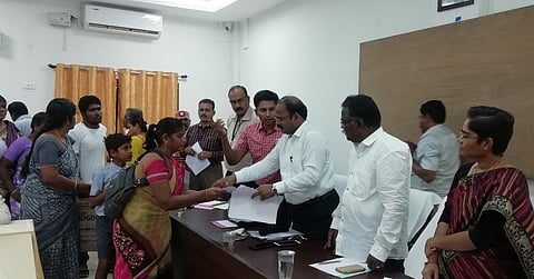 09marchcollect_0903chn_192_1