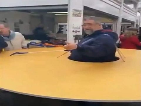 இத்தாலி மனிதர்