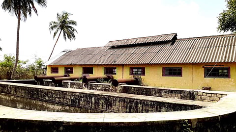 தகட்டூர் மின் இறைவைப் பாசனத் திட்ட பொறிமனை