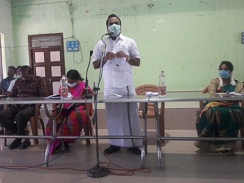 கூட்டத்தில் பேசிய எம்எல்ஏ எஸ். பவுன்ராஜ்.