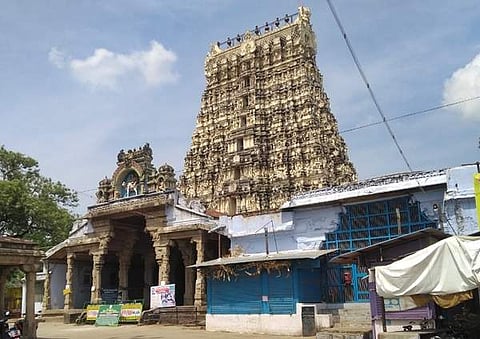 சித்திரை விஷூவில் பக்தர்கள் இன்றி வெறிச்சோடிய பாபநாசம்