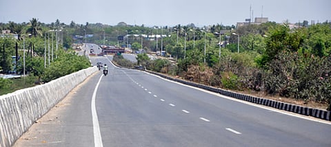 திருச்சியில் காற்று மாசு குறைவாகப் பதிவாகியுள்ள பொன்மலை ரயில்வே மேம்பாலப் பகுதி.