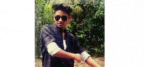 மயிலாடுதுறையில் முன்விரோதம் காரணமாக இளைஞர் வெட்டிப்படுகொலை