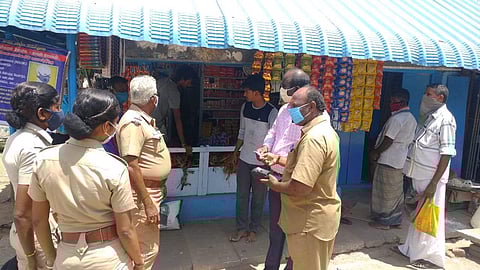 வைத்தீஸ்வரன் கோயில் பேரூராட்சியில் முகக்கவசம் அணியாதவர்களுக்கு அபராதம்