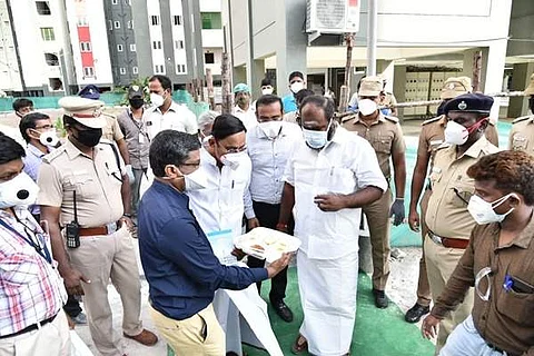 மக்களை காப்பாற்றுவதில் ராணுவீரரை போல முதல்வர் களத்தில் பணியாற்றுகிறார்: அமைச்சர் ஆர்.பி.உதயகுமார்