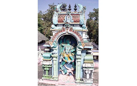 சனிதோஷம் நீக்கும் ஆம்பூர் பெரிய ஆஞ்சநேயர்