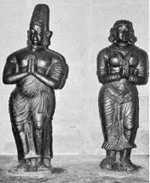 ஐயன் கோவிந்த தீட்சிதர் - மனைவி நாகாம்பா பட்டீஸ்வரம் தேனுபுரீஸ்வரர் கோயில்.