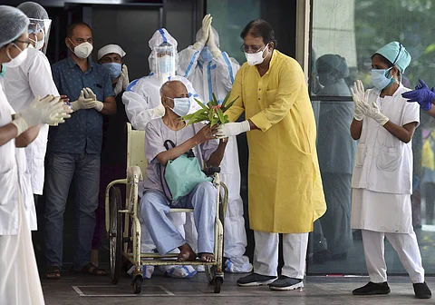 இந்தியாவில் கரோனா வைரஸ் நோய்த் தொற்றிலிருந்து குணமடைவோர் விகிதம் 58.67% ஆக முன்னேற்றம் கண்டிருப்பதாக மத்திய சுகாதாரத் துறை அமைச்சகம் இன்று (திங்கள்கிழமை) தெரிவித்தது.