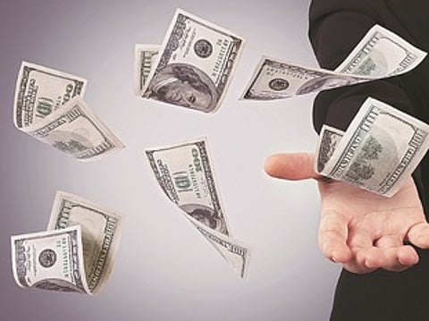 அந்நிய முதலீட்டாளா்கள் ரூ.9,015 கோடி முதலீடு விலக்கம்