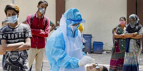 கரோனா தொற்றுக்கு பலியாவோர் விகிதம் இந்தியாவை விட குஜராத்தில் அதிகம்
