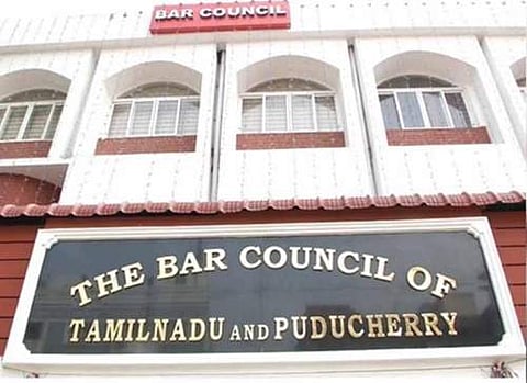 இளம் வழக்குரைஞர்களுக்கு உதவித்தொகை அறிவிப்பு: தமிழ்நாடு புதுச்சேரி பார்கவுன்சில் தலைவர் நன்றி